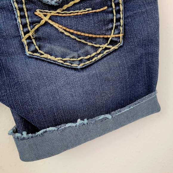 Silver Jeans Mckenzie Cutoff Jeans Shorts - Picture 10 of 16